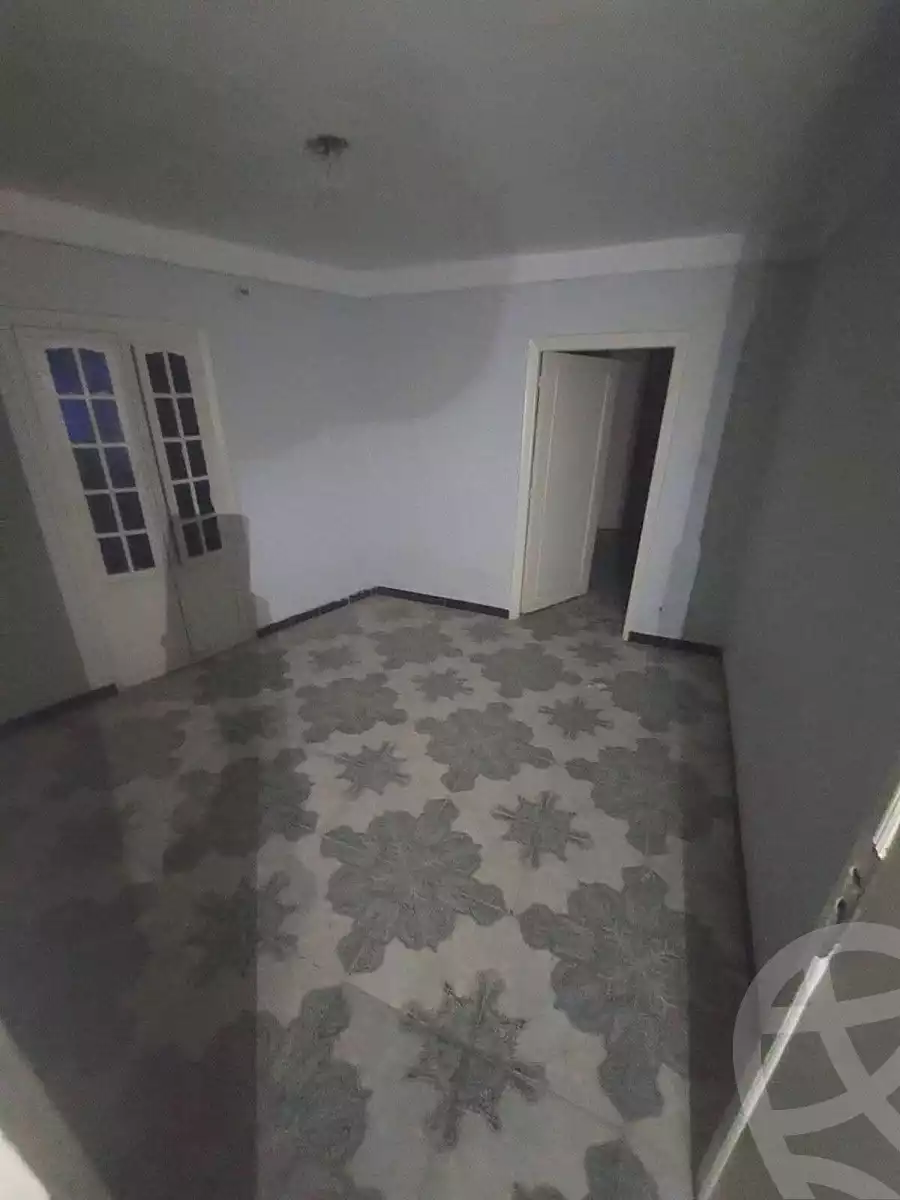 https://aqarmap.com.eg/ar/listing/6846038-for-sale-alexandria-miami-shr-jml-bd-lnsr