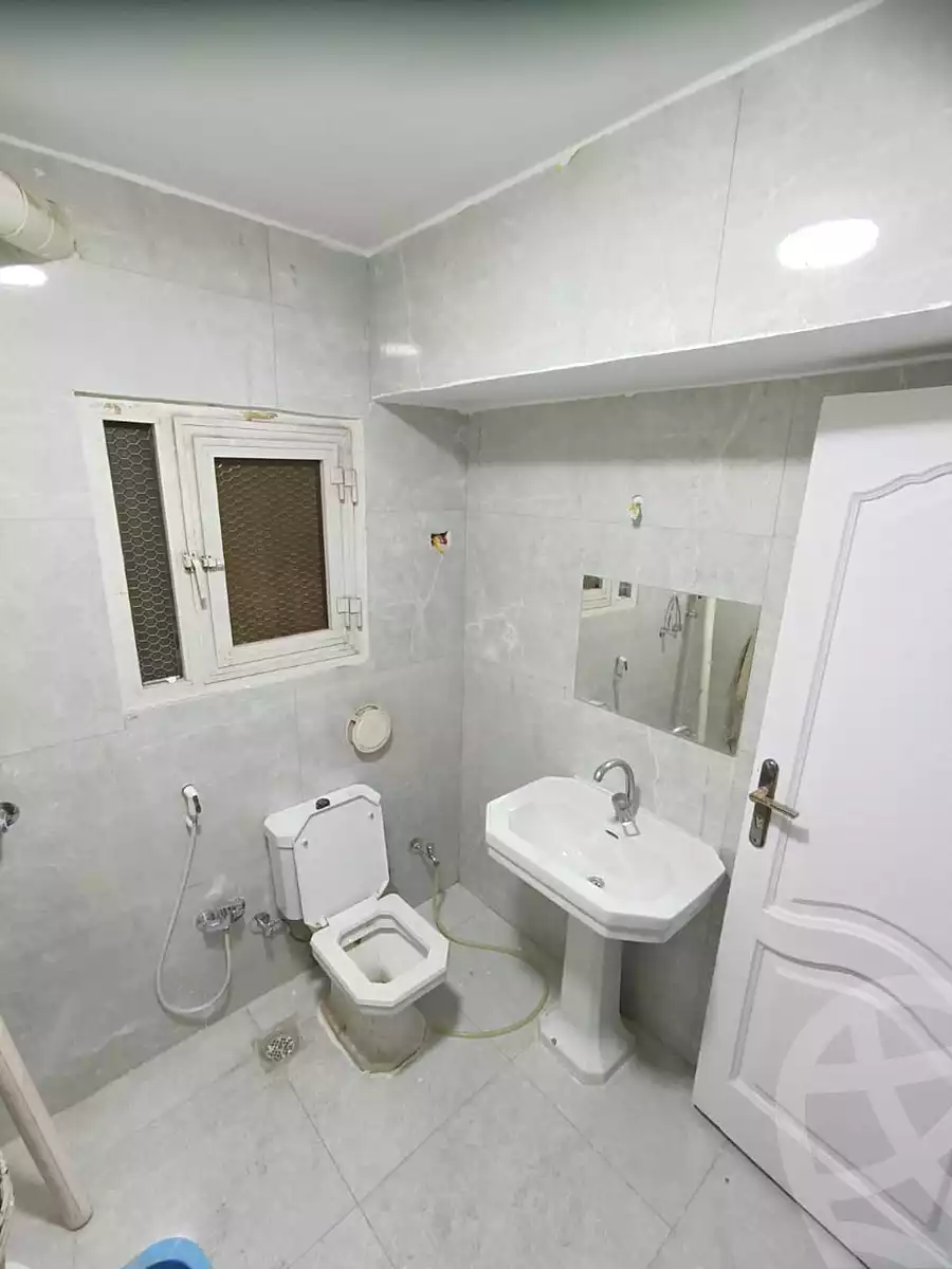 https://aqarmap.com.eg/en/listing/6846375-for-rent-cairo-helwan-mohamed-mostafa-el-maraghi-st