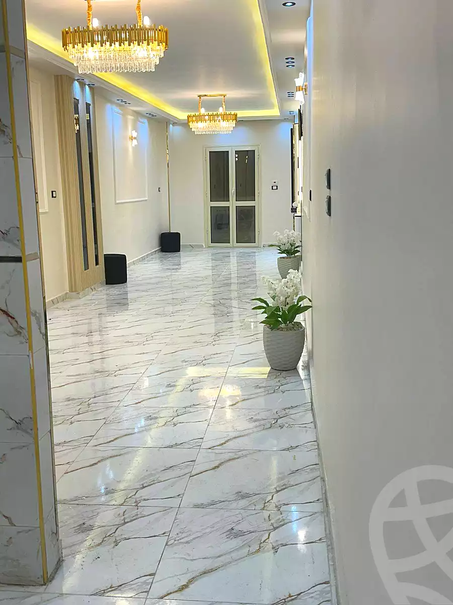 https://aqarmap.com.eg/ar/listing/6846432-for-sale-cairo-ain-shams-ahmed-esmat-st