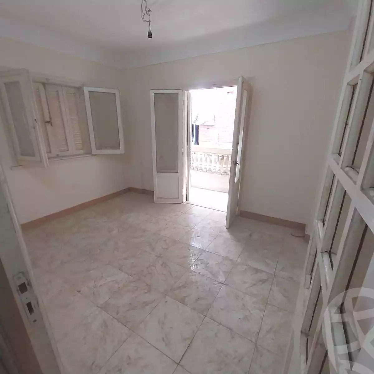 https://aqarmap.com.eg/ar/listing/6846474-for-sale-alexandria-al-agamy-el-hanouvel-abo-el-shawareb-st