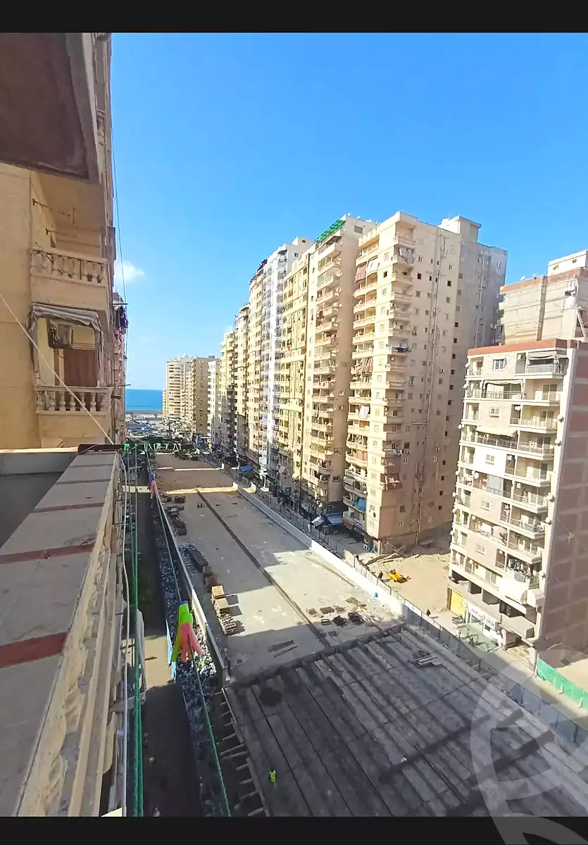 https://aqarmap.com.eg/ar/listing/6846540-for-sale-alexandria-sydy-bshr-sydy-bshr-bhry-shr-mhmd-njyb