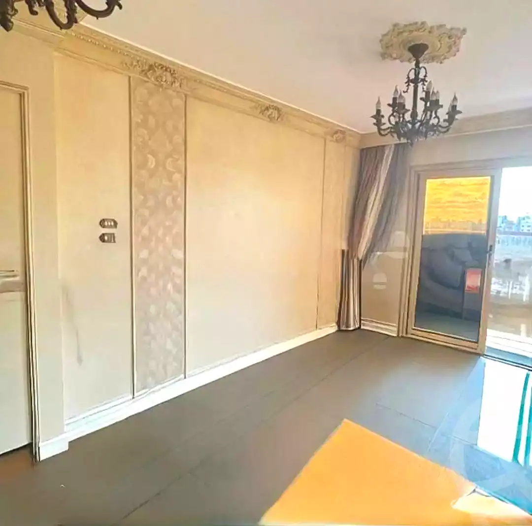 https://aqarmap.com.eg/ar/listing/6846808-for-rent-alexandria-zezenia
