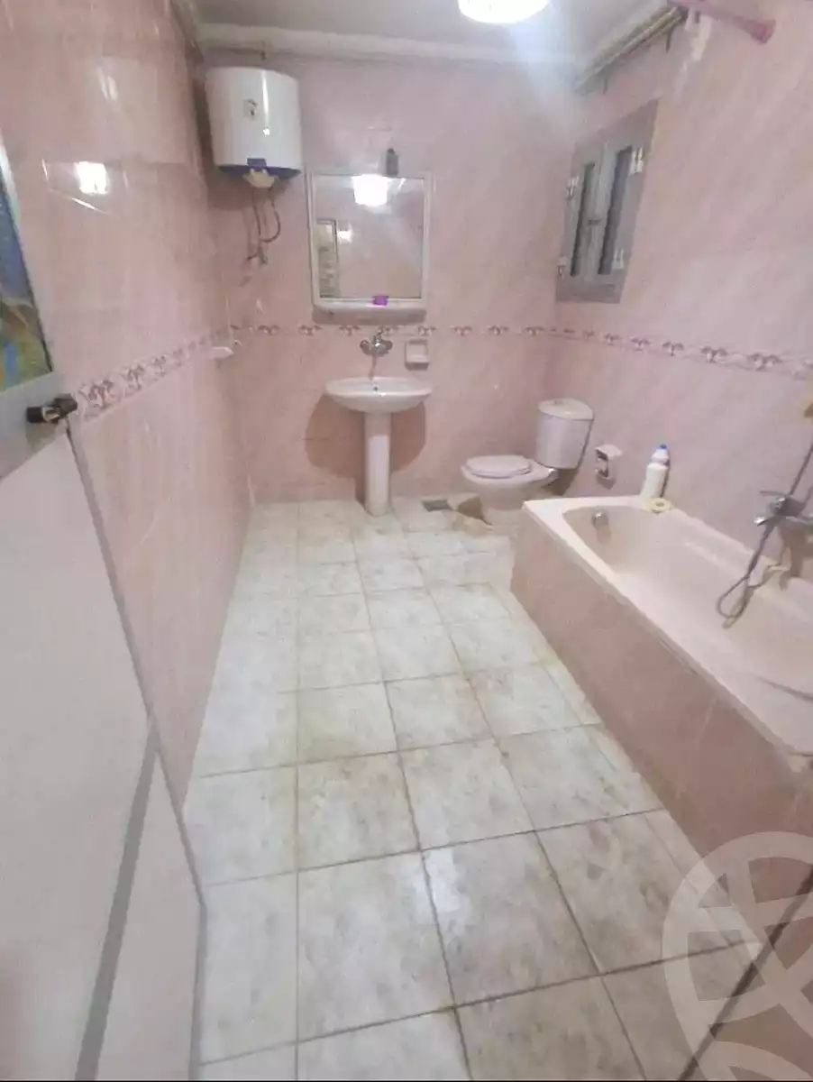 https://aqarmap.com.eg/ar/listing/6846925-for-sale-alexandria-al-agamy-lbytsh