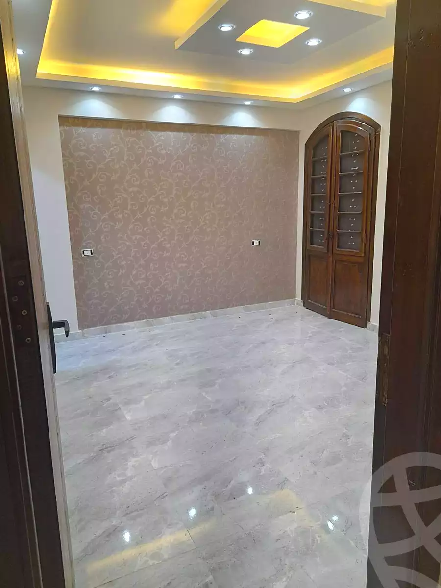 https://aqarmap.com.eg/ar/listing/6846947-for-sale-alexandria-al-agamy-lbytsh-bianchiii