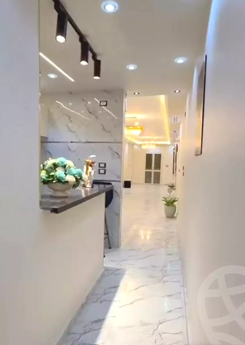 https://aqarmap.com.eg/en/listing/6847056-for-sale-cairo-ain-shams-ahmed-esmat-st
