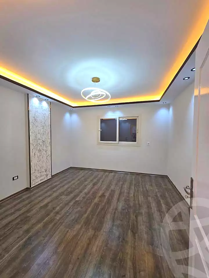 https://aqarmap.com.eg/ar/listing/6847223-for-sale-alexandria-el-saraya-el-geish-rd