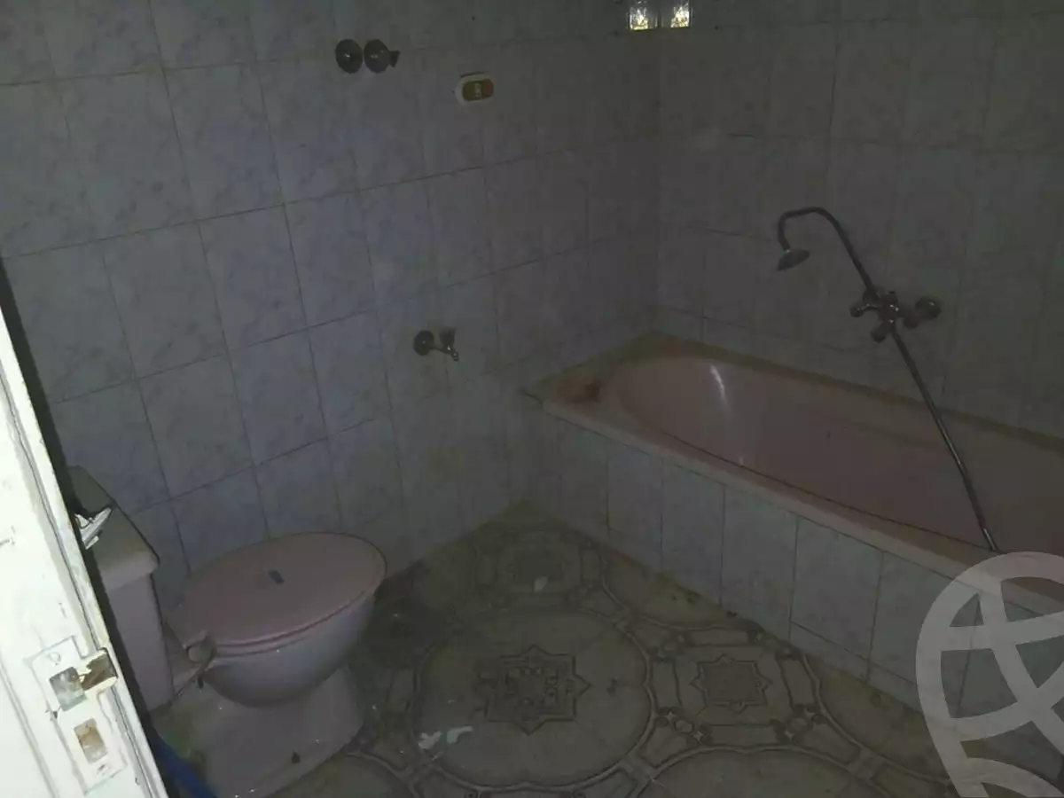 https://aqarmap.com.eg/en/listing/6848022-for-sale-alexandria-al-agamy-lbytsh-el-hay-st