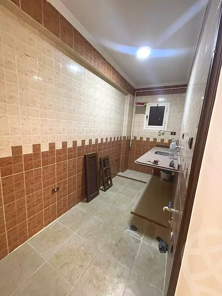https://aqarmap.com.eg/en/listing/6848048-for-sale-alexandria-lsywf-el-falki