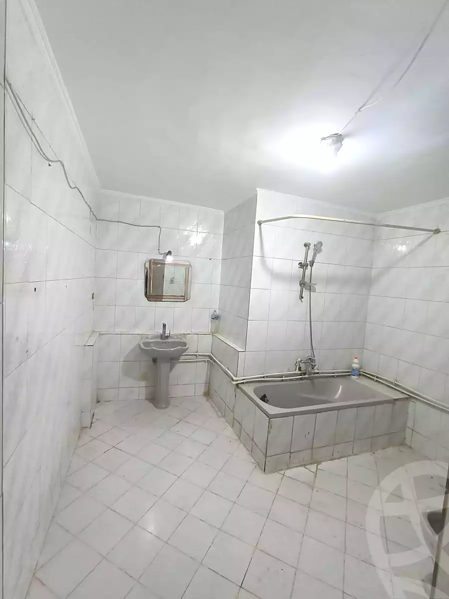 https://aqarmap.com.eg/en/listing/6848887-for-rent-cairo-helwan-helwan-el-sharkeya