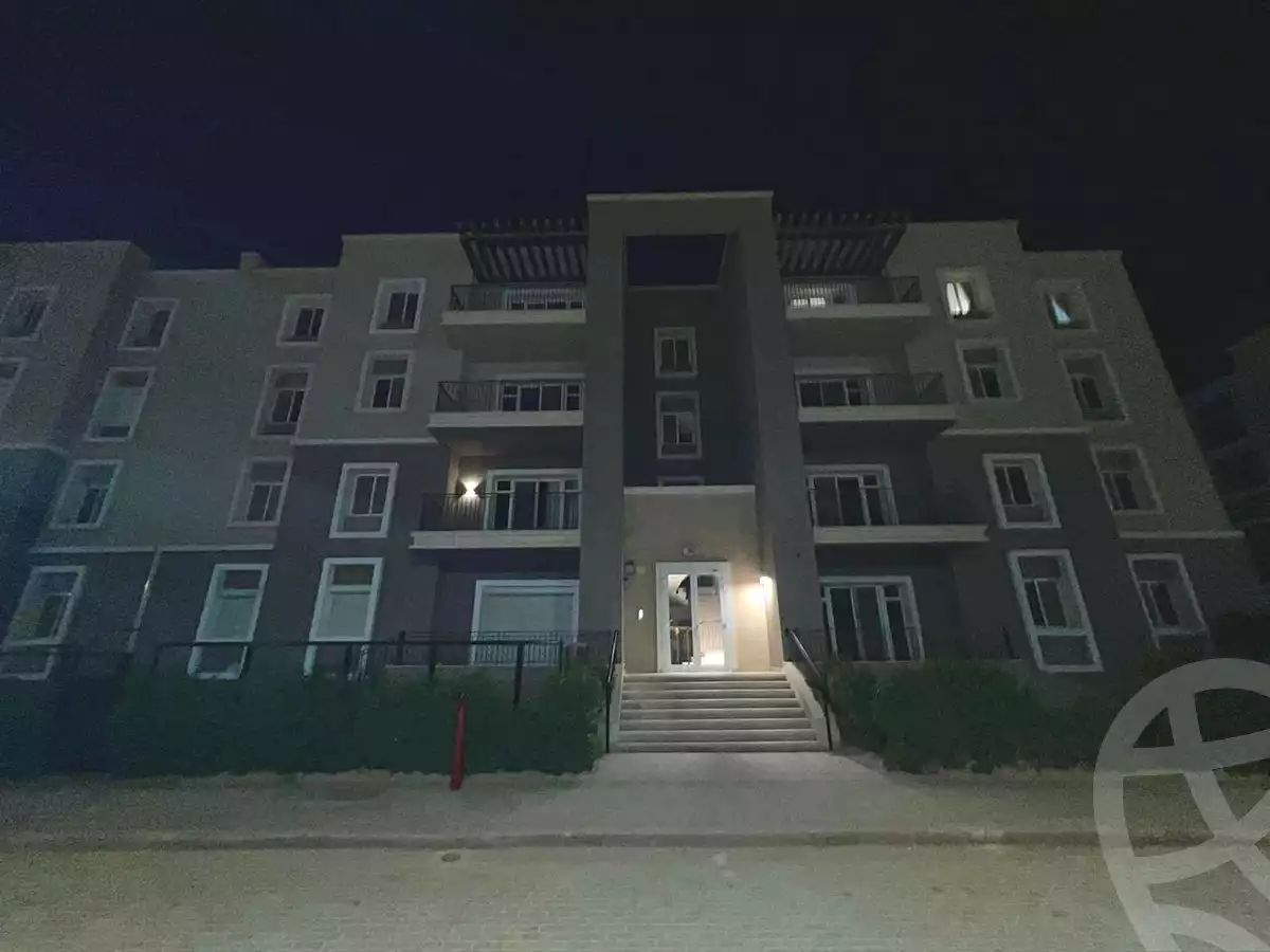 https://aqarmap.com.eg/ar/listing/6849236-for-sale-cairo-6th-of-october-compounds-october-plaza