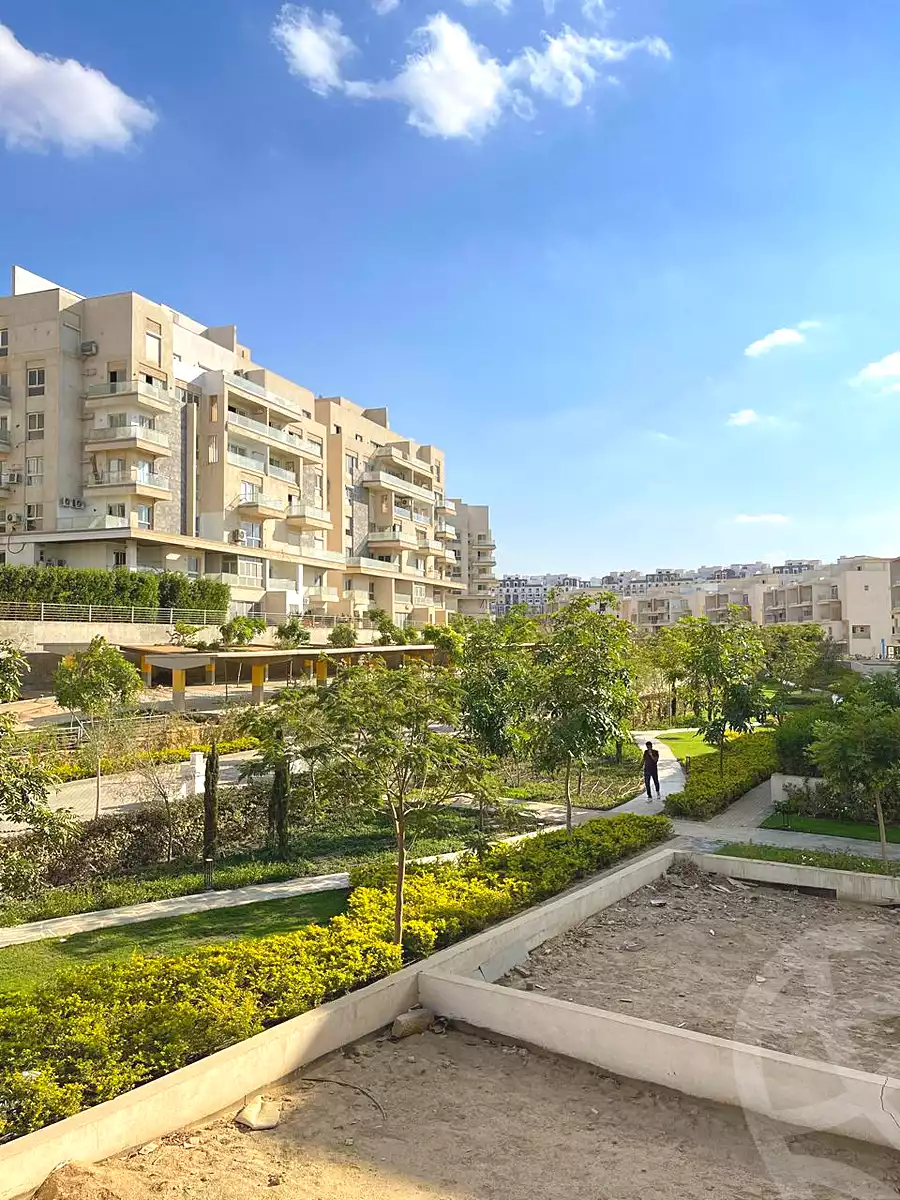 https://aqarmap.com.eg/en/listing/6849520-for-sale-cairo-new-cairo-compounds-mwntn-fyw-y-syty-club-park-mountain-view-icity