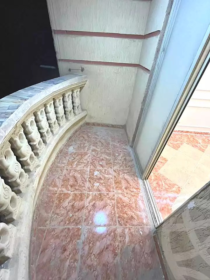 https://aqarmap.com.eg/ar/listing/6850186-for-sale-alexandria-al-agamy-lbytsh-shahr-al-assal-st