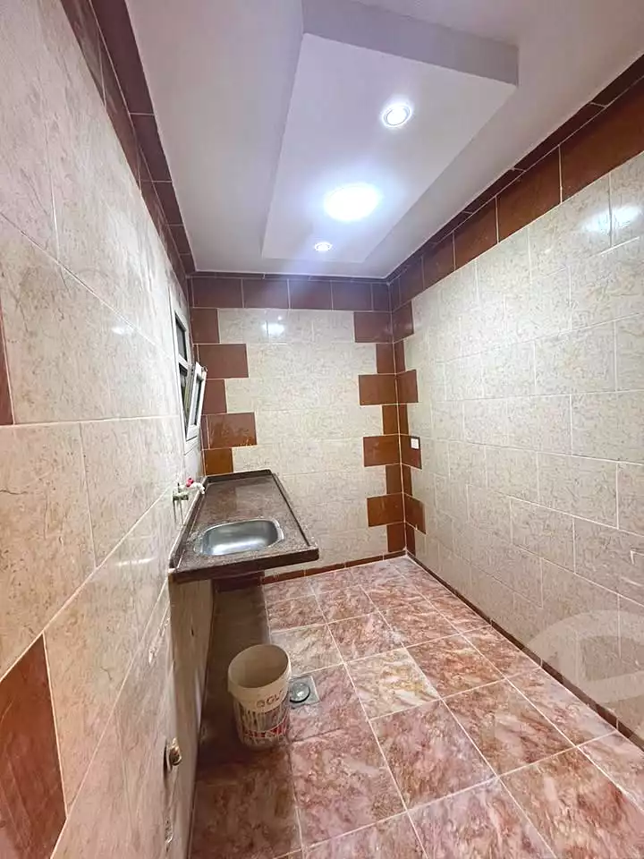 https://aqarmap.com.eg/ar/listing/6850253-for-sale-alexandria-al-agamy-lbytsh-shahr-al-assal-st