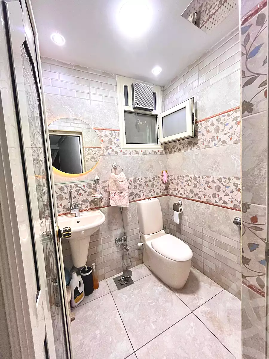 https://aqarmap.com.eg/en/listing/6850516-for-sale-alexandria-lqbry