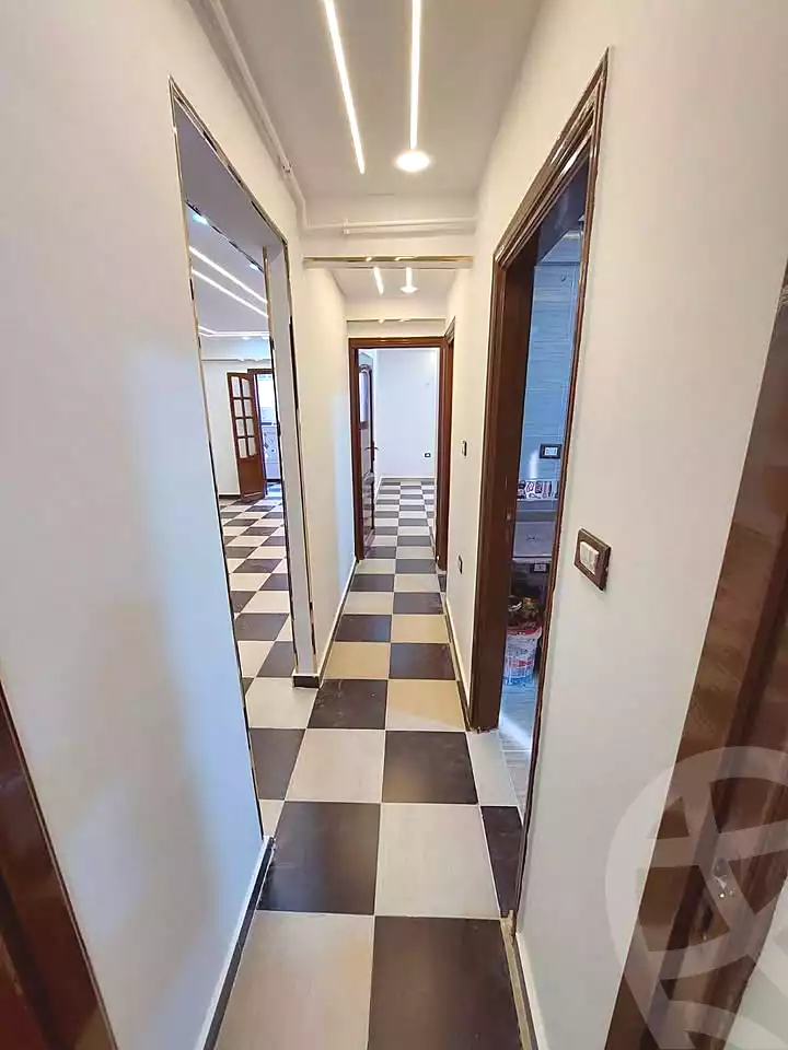 https://aqarmap.com.eg/ar/listing/6850584-for-sale-alexandria-sydy-bshr-sydy-bshr-bhry-shr-khld-bn-lwlyd