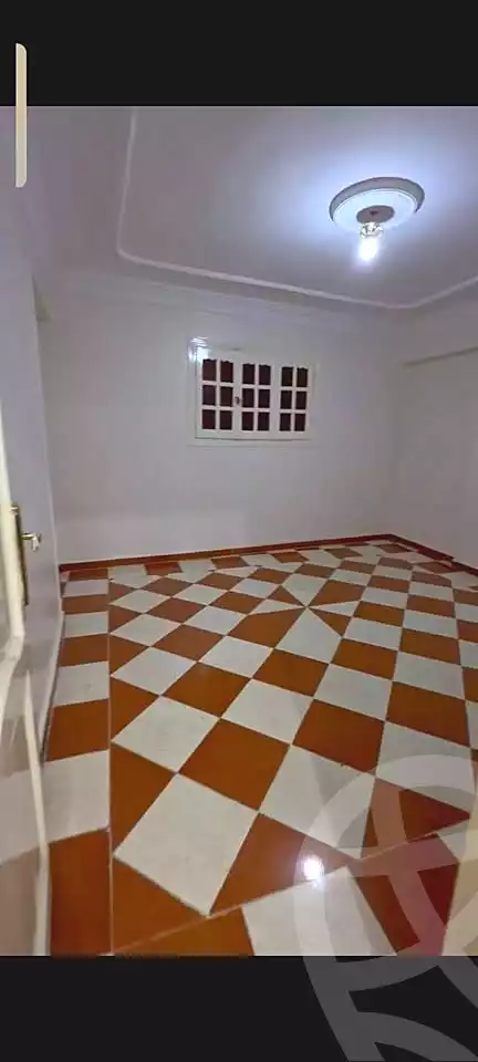 https://aqarmap.com.eg/en/listing/6850682-for-sale-alexandria-el-asafra-shr-45
