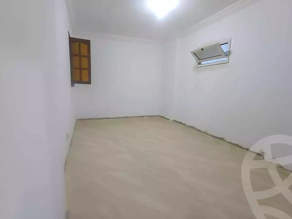 https://aqarmap.com.eg/ar/listing/6850793-for-sale-alexandria-sydy-bshr-sydy-bshr-qbly-khaled-ibn-el-walid-st