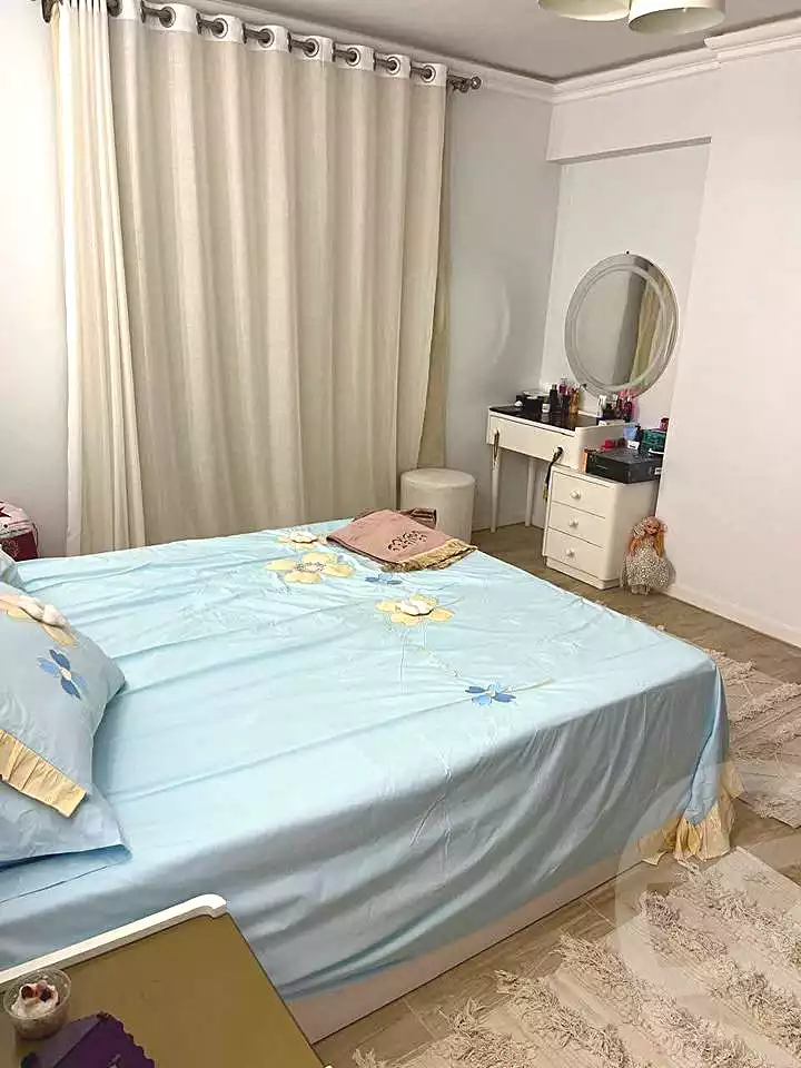https://aqarmap.com.eg/ar/listing/6851385-for-sale-alexandria-al-agamy-lbytsh-bianchiii