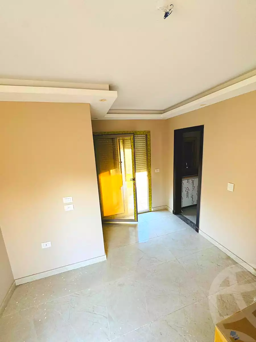 https://aqarmap.com.eg/en/listing/6851347-for-sale-cairo-el-shorouk-compounds-maadi-view