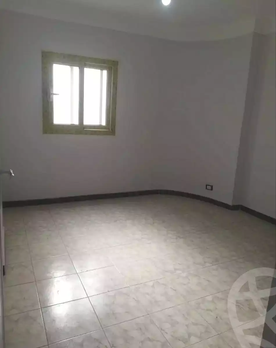 https://aqarmap.com.eg/ar/listing/6851686-for-sale-alexandria-sydy-bshr-sydy-bshr-bhry-el-fakharany-st