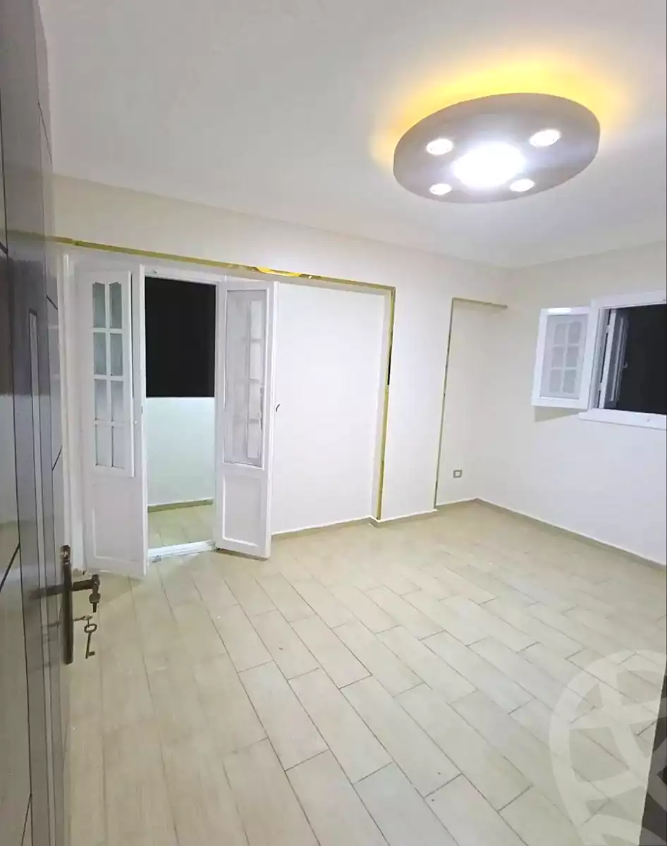 https://aqarmap.com.eg/ar/listing/6851697-for-sale-alexandria-lsywf-el-falki