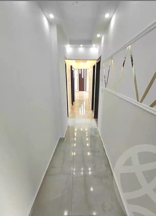 https://aqarmap.com.eg/ar/listing/6851733-for-sale-alexandria-sydy-bshr-sydy-bshr-bhry-khalil-hamada-st
