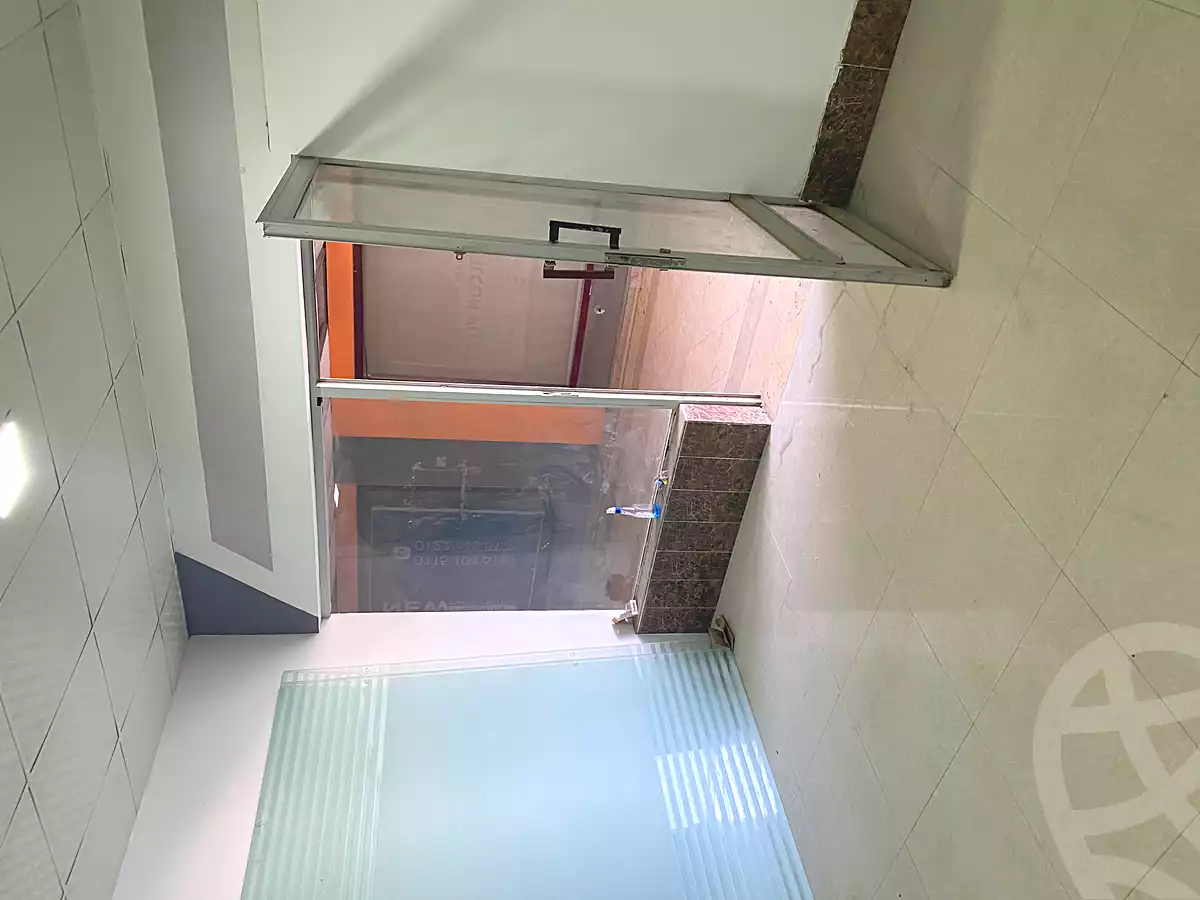 https://aqarmap.com.eg/ar/listing/6851768-for-sale-cairo-6th-of-october-el-ahyaa-neighborhood-4th-neighbourhood-1