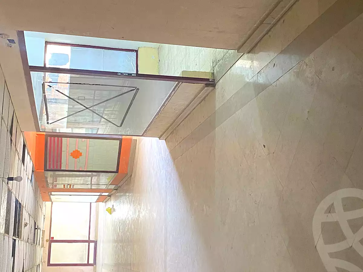 https://aqarmap.com.eg/ar/listing/6851792-for-sale-cairo-6th-of-october-el-ahyaa-neighborhood-4th-neighbourhood-1