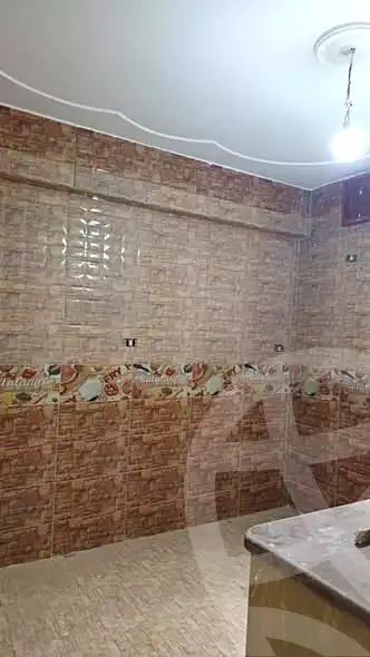 https://aqarmap.com.eg/ar/listing/6852075-for-rent-alexandria-al-agamy-el-hanouvel-al-haded-we-al-soulb-st