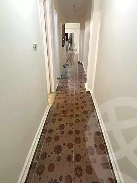 https://aqarmap.com.eg/ar/listing/6852091-for-sale-alexandria-al-agamy-lbytsh-el-reyad-st