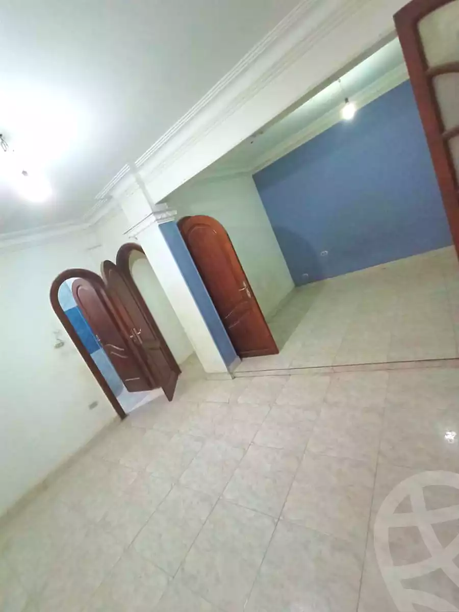 https://aqarmap.com.eg/en/listing/6852338-for-sale-cairo-helwan-helwan-el-sharkeya-thabit-basha-st