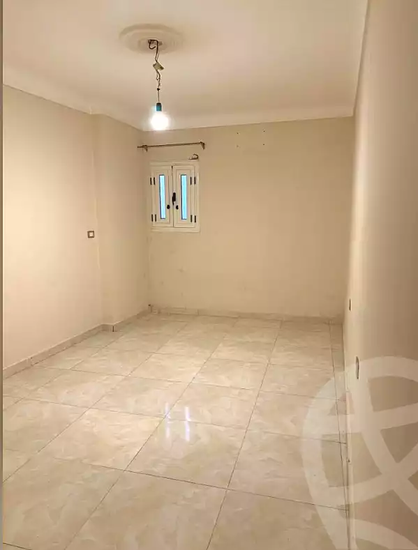 https://aqarmap.com.eg/en/listing/6852347-for-sale-alexandria-sydy-bshr-sydy-bshr-bhry-shr-mhmwd-l-yswy