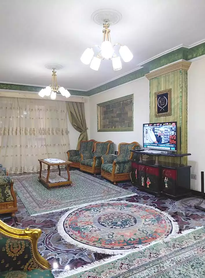 https://aqarmap.com.eg/ar/listing/6852372-for-sale-alexandria-sydy-bshr-sydy-bshr-bhry-shr-khld-bn-lwlyd