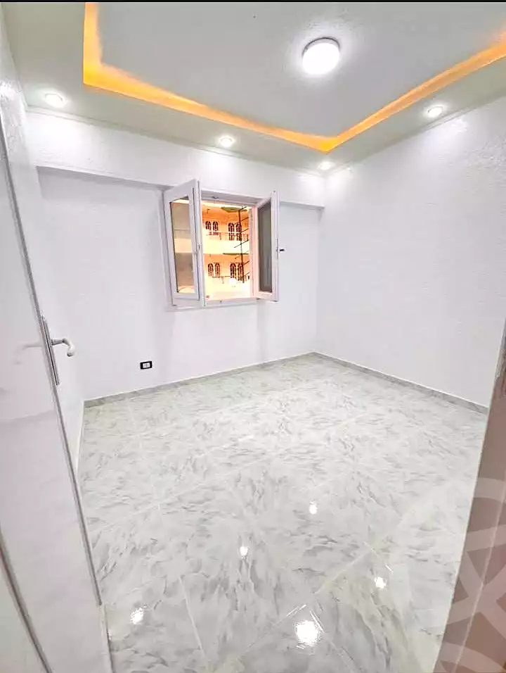 https://aqarmap.com.eg/ar/listing/6852433-for-sale-alexandria-al-agamy-shataa-el-nakheel