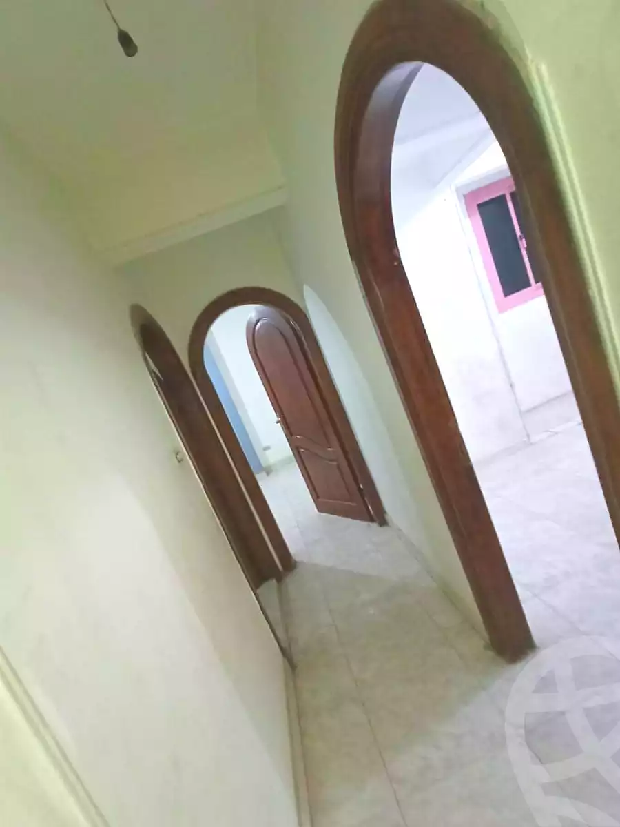 https://aqarmap.com.eg/ar/listing/6852542-for-sale-cairo-helwan-helwan-el-sharkeya-thabit-basha-st