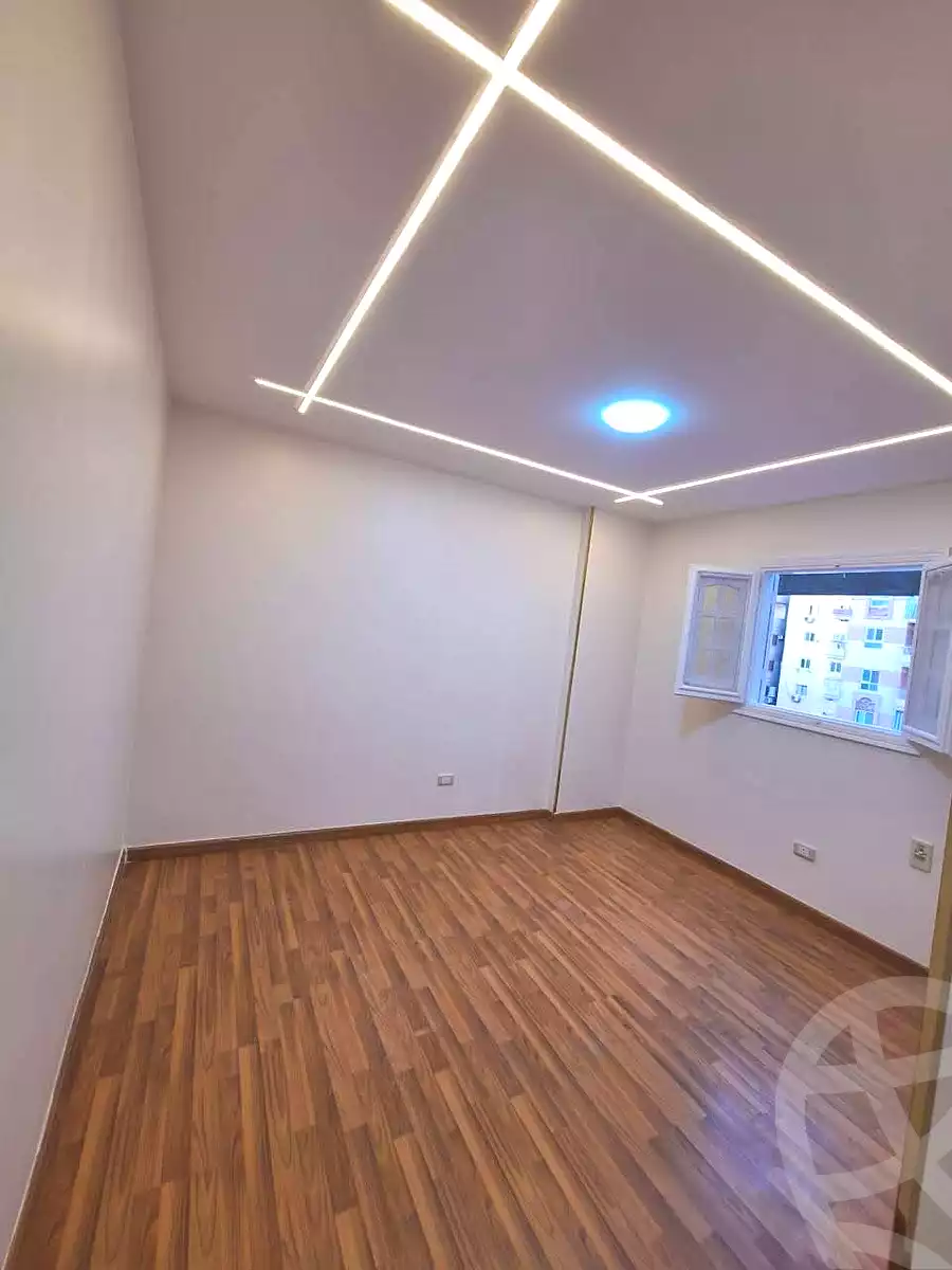 https://aqarmap.com.eg/ar/listing/6852674-for-sale-alexandria-sydy-bshr-sydy-bshr-bhry-ibrahim-el-sayed-st