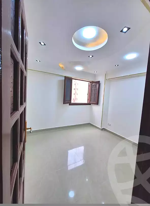 https://aqarmap.com.eg/ar/listing/6852720-for-sale-alexandria-sydy-bshr-sydy-bshr-bhry