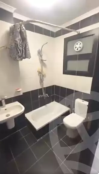 https://aqarmap.com.eg/en/listing/6852792-for-sale-cairo-ain-shams-ahmed-esmat-st