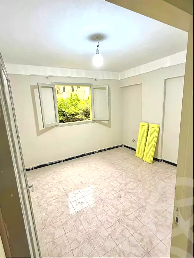 https://aqarmap.com.eg/ar/listing/6852834-for-sale-alexandria-al-agamy-lbytsh-shahr-al-assal-st