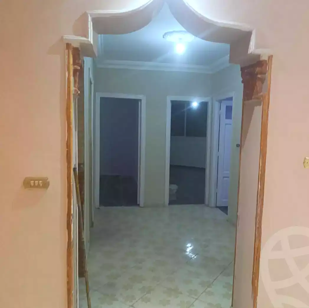 https://aqarmap.com.eg/ar/listing/6852947-for-rent-alexandria-sydy-bshr-sydy-bshr-bhry-shr-mhmwd-l-yswy