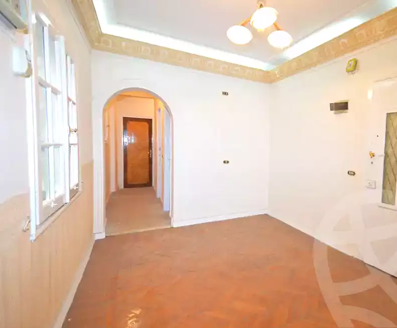 https://aqarmap.com.eg/en/listing/6852987-for-rent-alexandria-sydy-bshr
