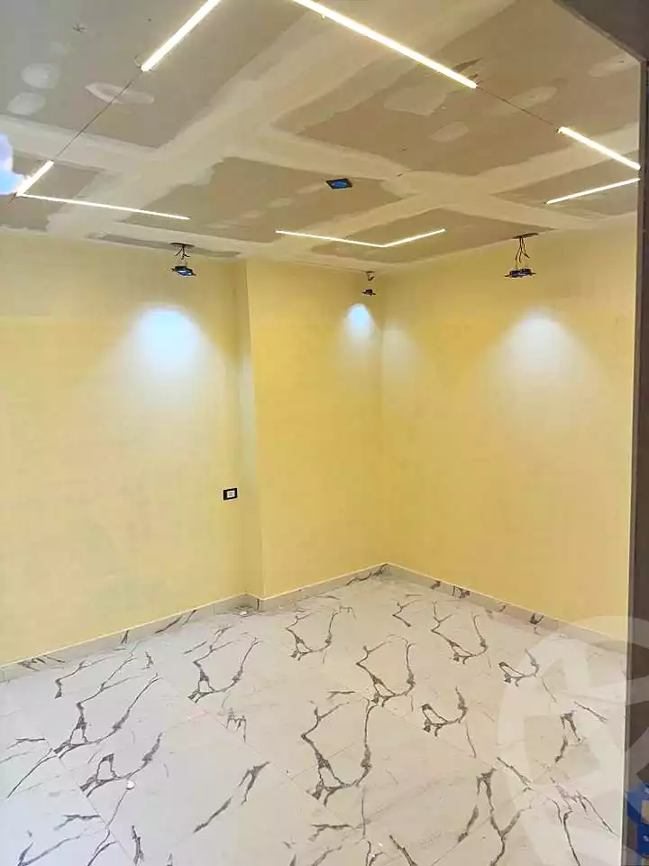 https://aqarmap.com.eg/ar/listing/6853062-for-sale-cairo-el-haram-el-lebeny-soltan-khattab-st