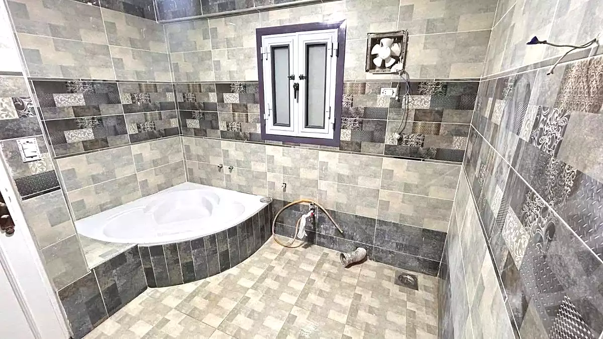 https://aqarmap.com.eg/ar/listing/6853267-for-sale-alexandria-al-agamy-lbytsh-el-hanafeya-st