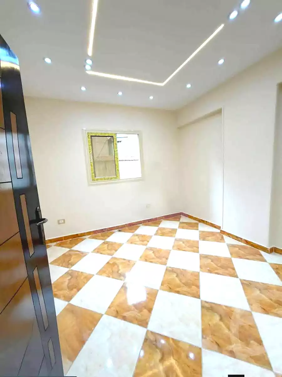 https://aqarmap.com.eg/ar/listing/6853307-for-sale-alexandria-al-agamy-lbytsh