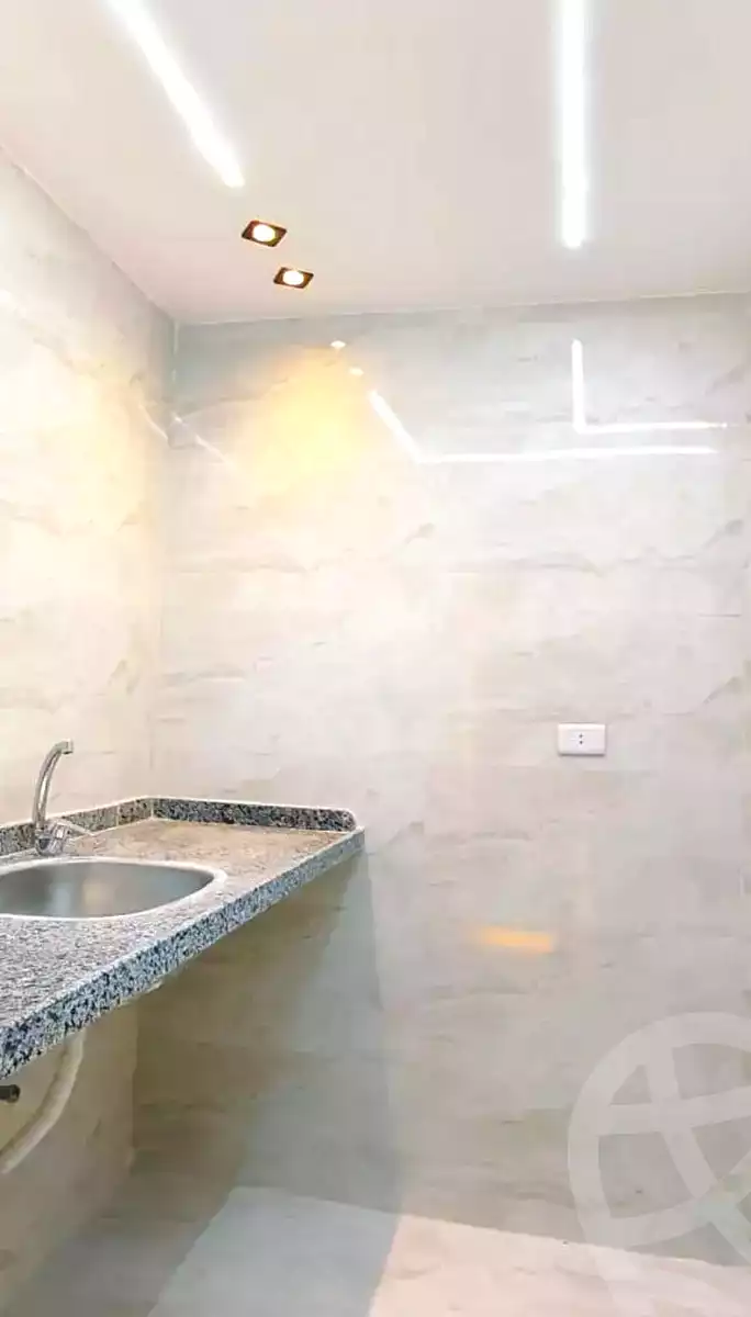 https://aqarmap.com.eg/ar/listing/6853350-for-sale-alexandria-al-agamy-el-hanouvel-kasr-al-quiri-st-1