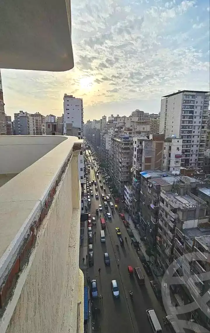 https://aqarmap.com.eg/ar/listing/6854022-for-sale-alexandria-sydy-bshr-sydy-bshr-bhry-gamal-abd-el-nasir-st