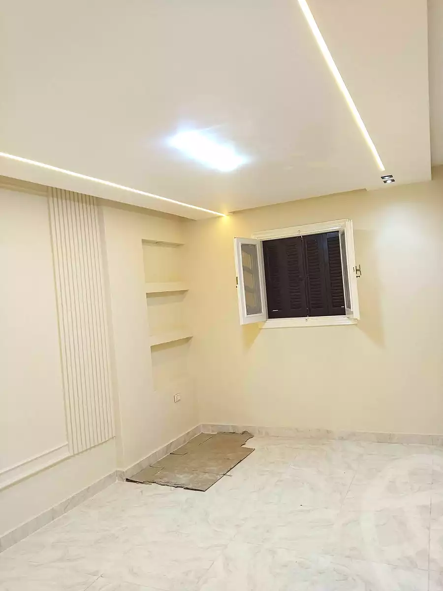 https://aqarmap.com.eg/en/listing/6854419-for-sale-alexandria-al-agamy-el-hanouvel-al-haded-we-al-soulb-st