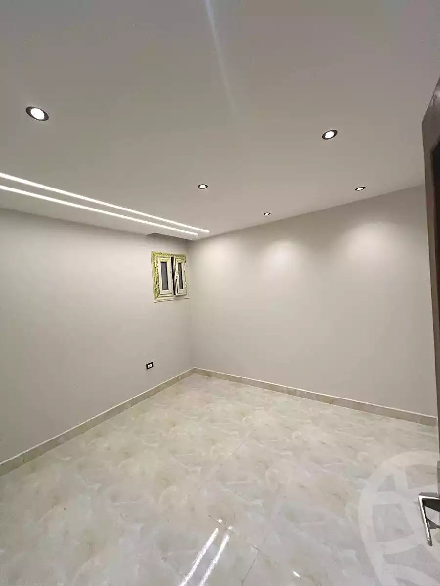 https://aqarmap.com.eg/ar/listing/6854651-for-sale-alexandria-al-agamy-lbytsh-bianchiii-el-arbaeen-st