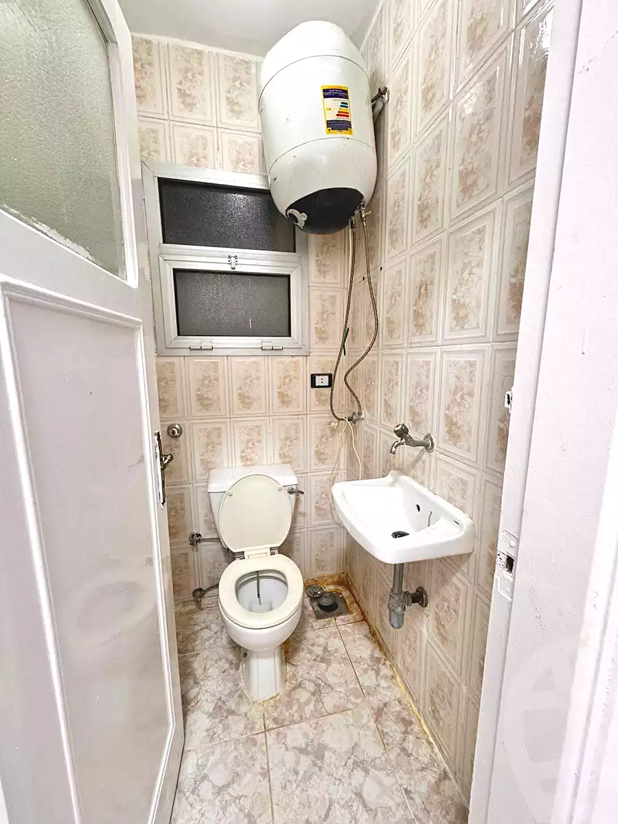 https://aqarmap.com.eg/ar/listing/6854685-for-sale-alexandria-al-agamy-shataa-el-nakheel