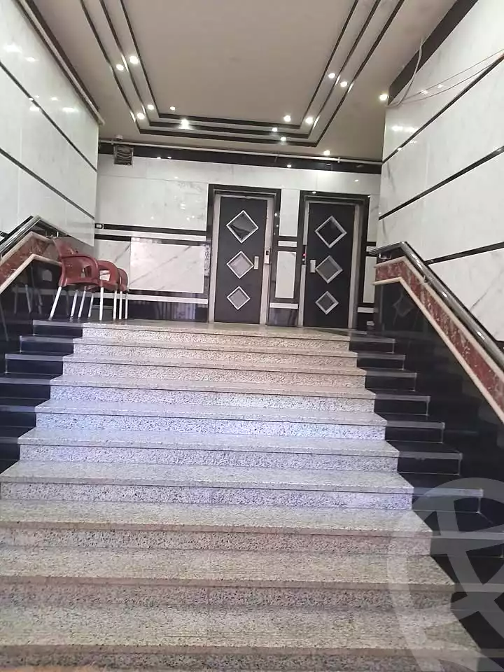 https://aqarmap.com.eg/ar/listing/6854885-for-rent-cairo-el-haram-shareaa-khatem-el-morsalen